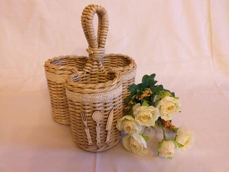 Mam na predaj stojan na pribor,