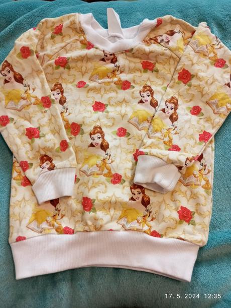 Šitá mikina damdam, 110