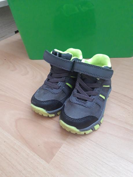 Detské topánky, 20
