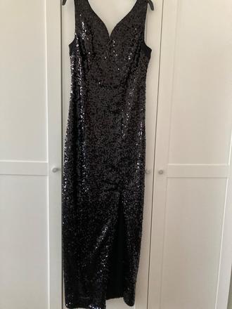 Spoločenské šaty, 38