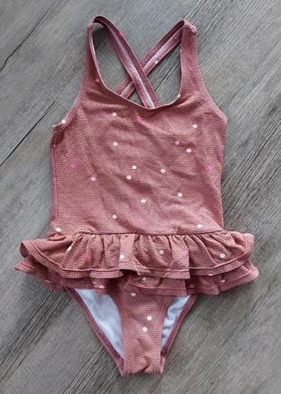 Plavky s volánikmi, 110