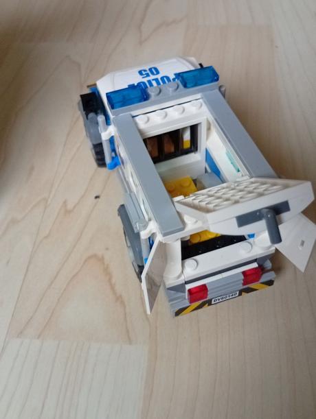 Lego city 60140 vlámanie buldozérom, 
