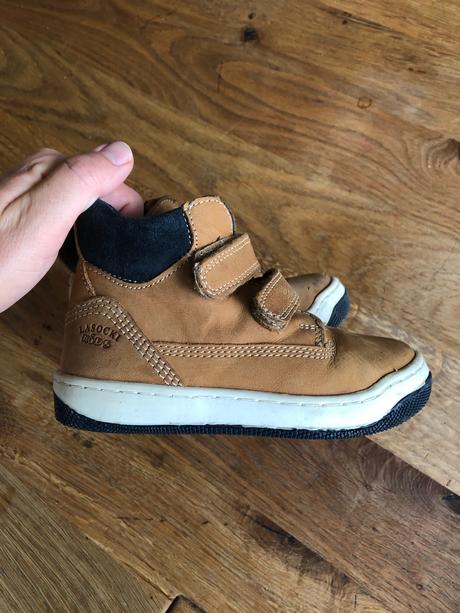 Krásne koženné topánočky, lasocki,25