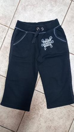 .čierne trištvrtaky 122-128v, disney,122