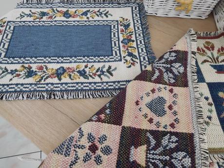 Podložky-obrúsky na stol, 