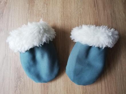 Rukavičky na zimu, 68