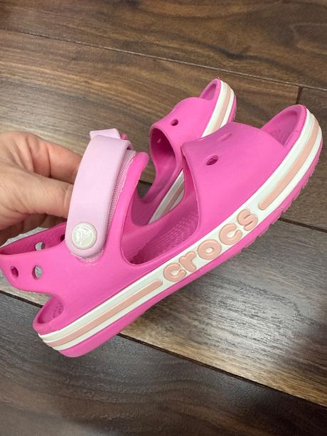 Gumenné sandálky, crocs,28