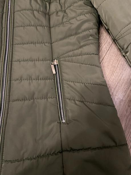 Dámska zateplená bunda, 38