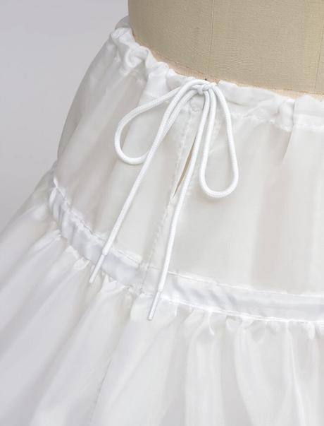 Spodnicku, kruh k šatám na prijimanie, 122 - 164