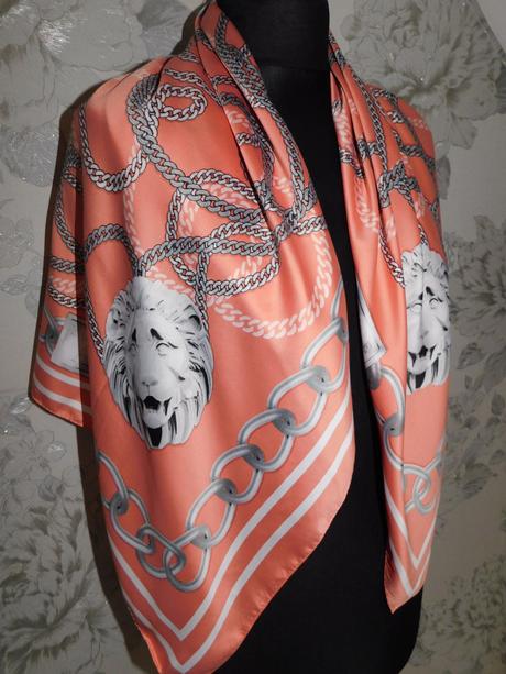 Pekna luxusna šatka, xl