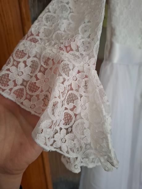 Šaty na 1sv. prijímanie, 152