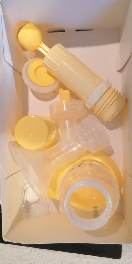 Manualna odsavacka medela, 