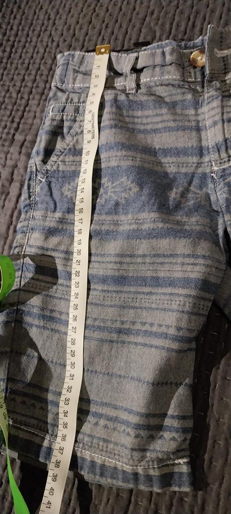 Kraťasy na donosenie 122, 122