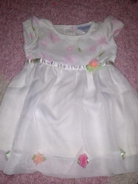 Slávnostné šatičky, 68