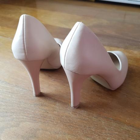 Lodicky, deichmann,37