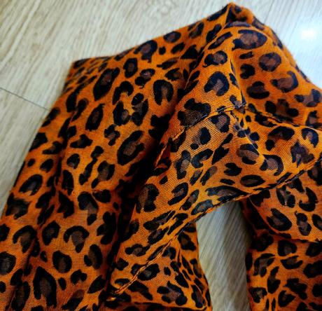 Šatka/šál leo print, 