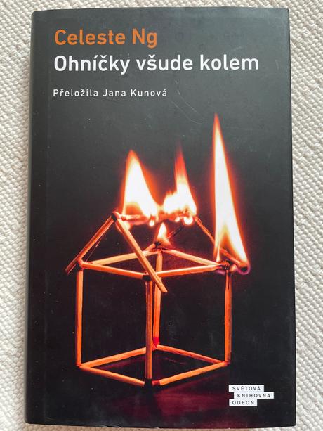 Celeste ng ohníčky všude kolem, 