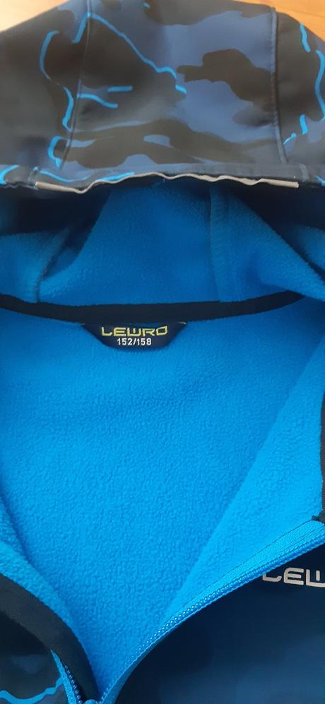 Softschellova bunda, lewro,158