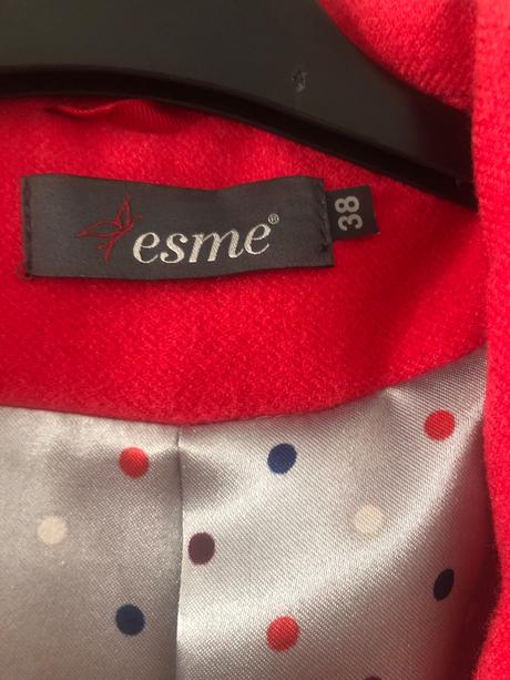 Prechodný kabát, 38