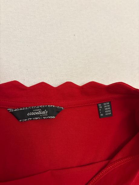 Tricko s lemovanym dekoltom, tchibo,s