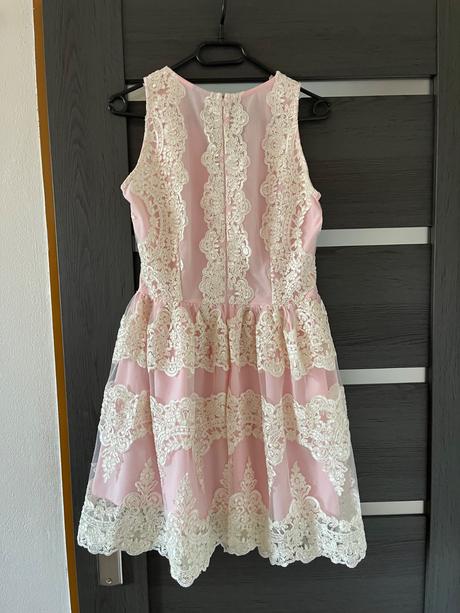 Ružovobéžové spoločenské šaty, m