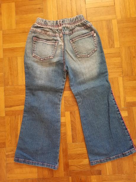 Dievčenské rifle, 98