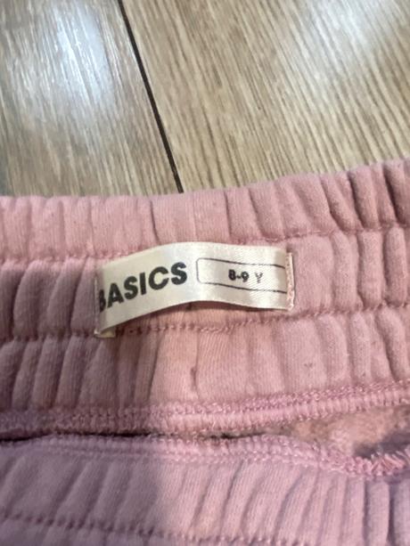 Tepláky, basics,134