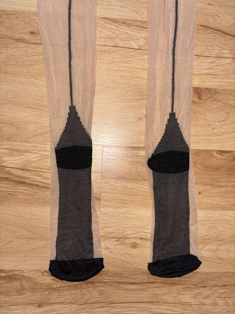 Silonky k podväzkom so zadným švom calzedonia, calzedonia