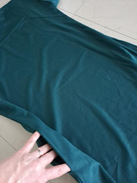 Super šaty, gate,36