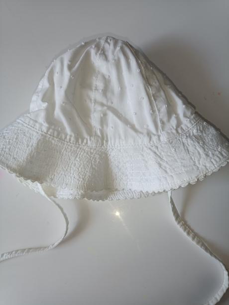 Letný klobúčik, 68