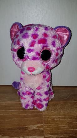 Krasny plysacik znacky ty,