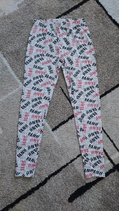 Lahucke leginy, kik,146