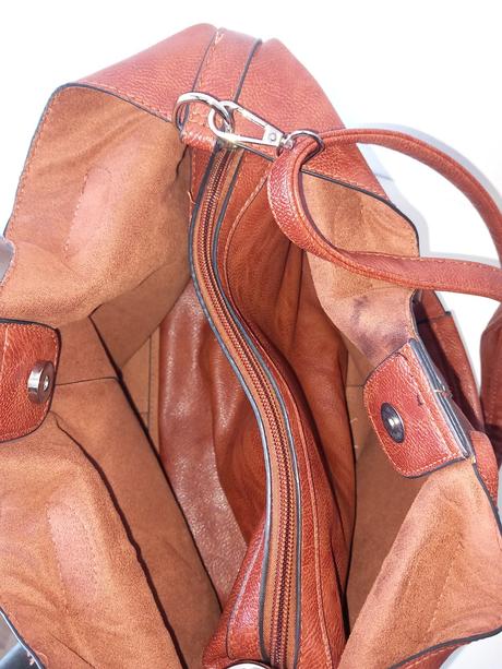 Hnedá kabelka do ruky s prídavným ramienkom, 