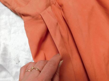 Luxusne velmi pekne šaty, 38