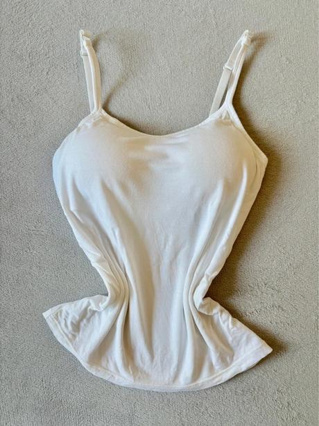 Dámske biele tielko na ramienka s podprsenkou, s