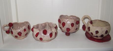 Keramika bodkovaná,