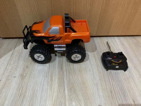 Teréne auto na diaľkové, 