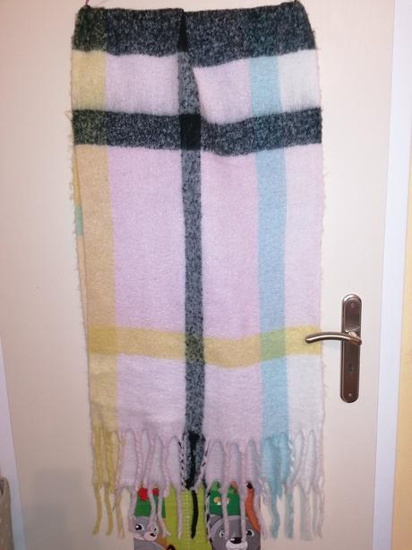 Hrubý hebučký maxišál,