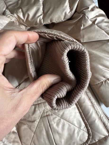 Fay luxusná bunda s kačacim perím v zlatej farbe m, m