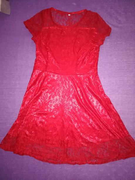 Červené šaty, l / m