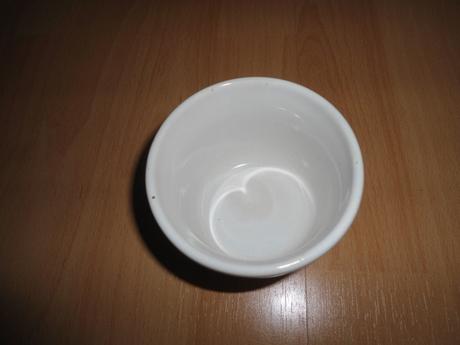 Biely maly kvetinac, 