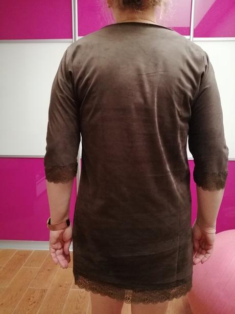 Predám zara šaty s čipkou, zara,m