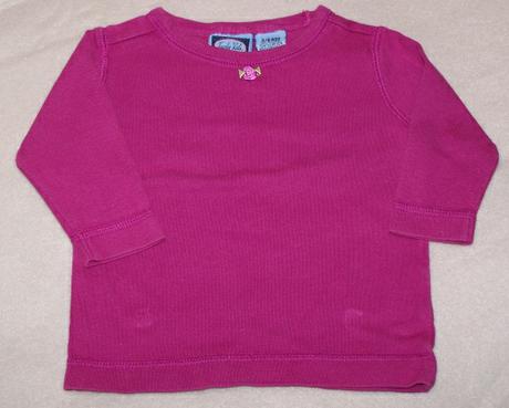 Ciklamenový nátelník s ružičkou, 74