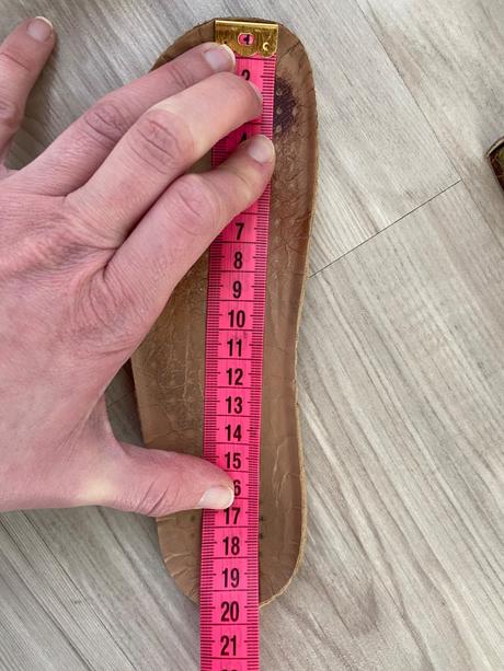 Celoročky, filii,30