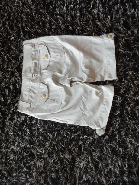 Tristvrtaky-elegantne, 26