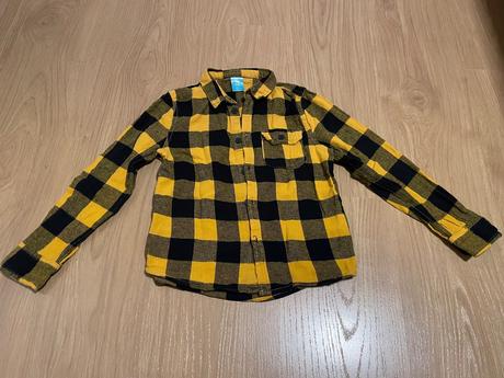 Kockovaná košeľa, 128