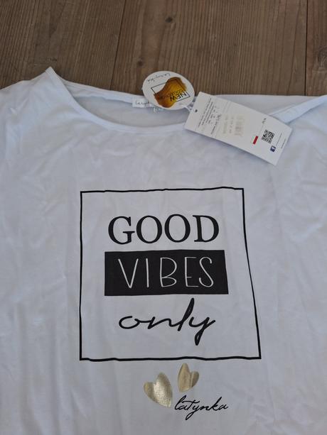 Tricko good vibes only, l