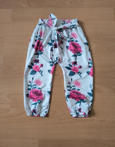 Elegantné nohavice, 80