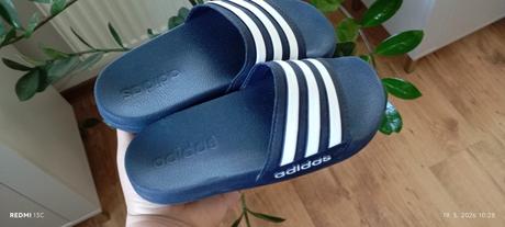Šľapky, adidas,32