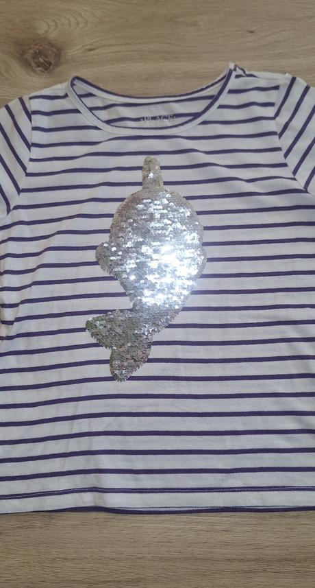 Tričko s premieňacím motívom, 128